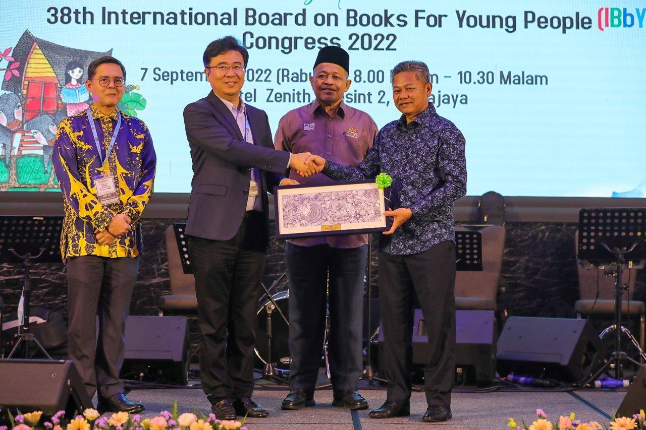 MAJLIS WELCOMING DINNER 38TH INTERNATIONAL BOARD ON BOOKS FOR YOUNG PEOPLE (IBBY) CONGRESS 2022