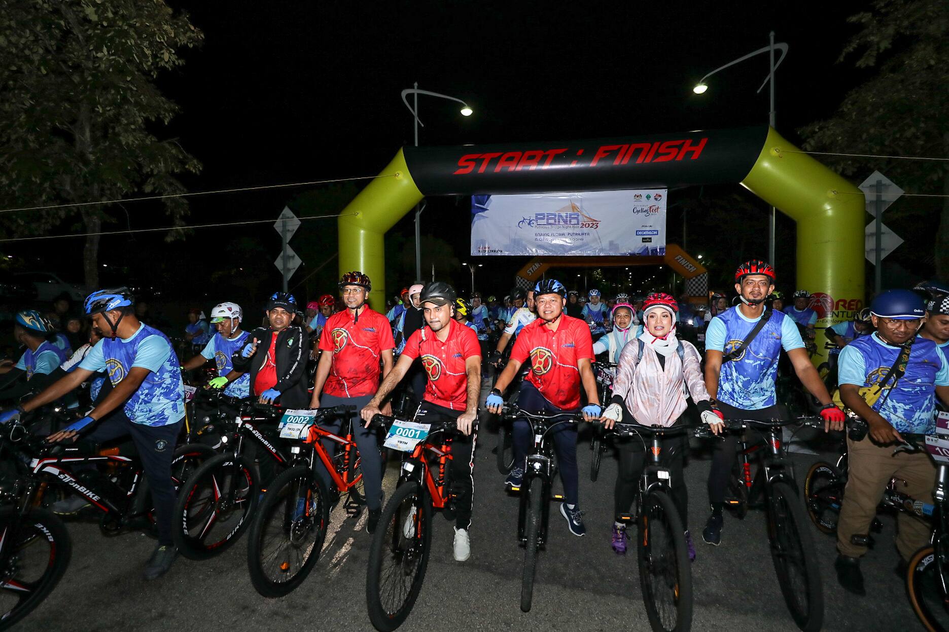 Putrajaya Bridge Night Ride 2023