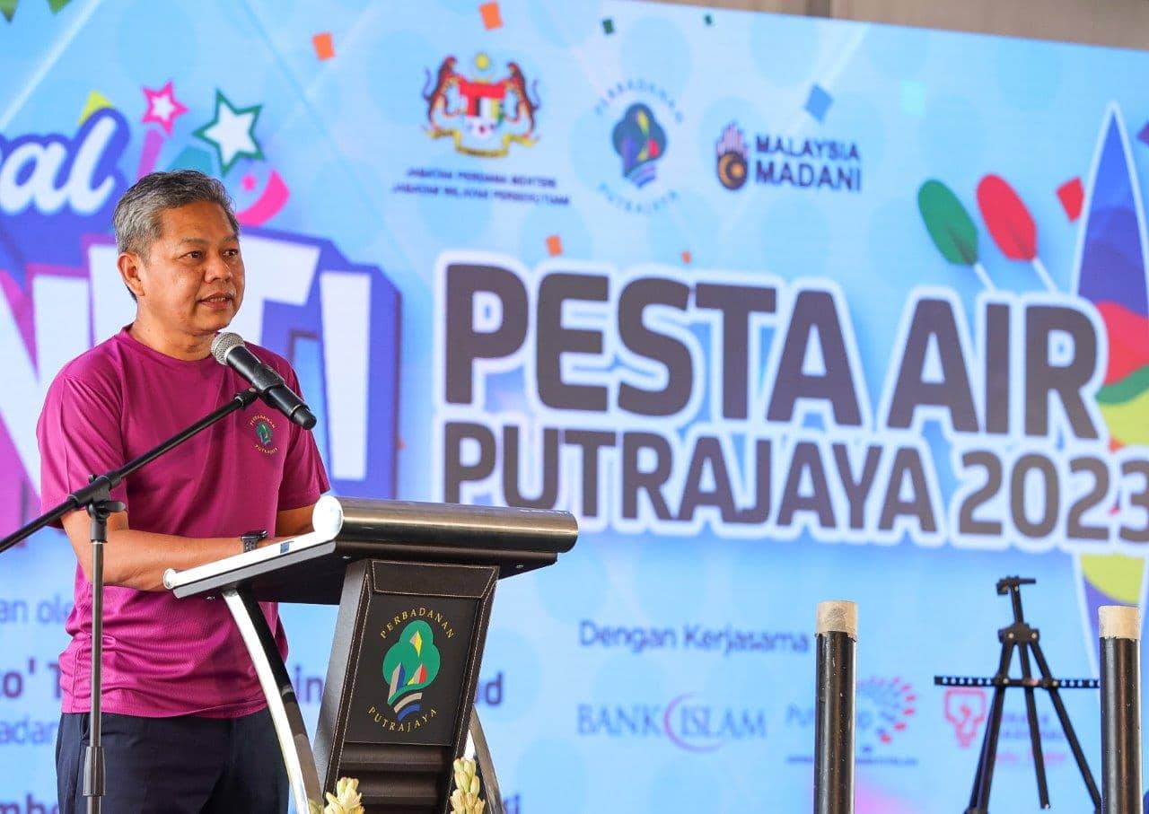 Majlis Perasmian Karnival Komuniti Dan Pesta Sukan Air Putrajaya 2023