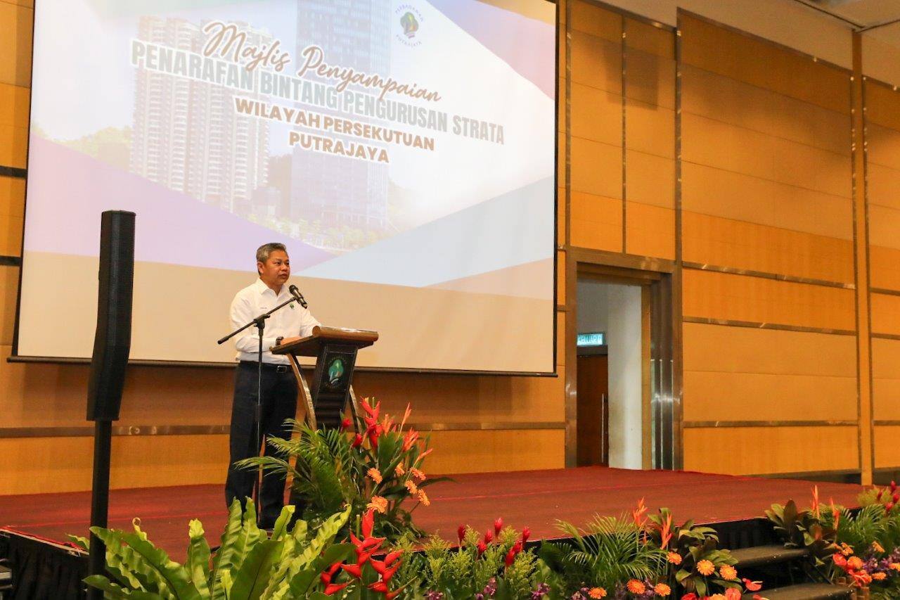 SEMINAR PENGURUSAN STRATA DAN MAJLIS PENYAMPAIAN AWARDS PENILAIAN KUALITI PENGURUSAN (STAR RATING) BAGI SKIM PEMAJUAN BERSTRATA DI WILAYAH PERSEKUTUAN PUTRAJAYA 2023
