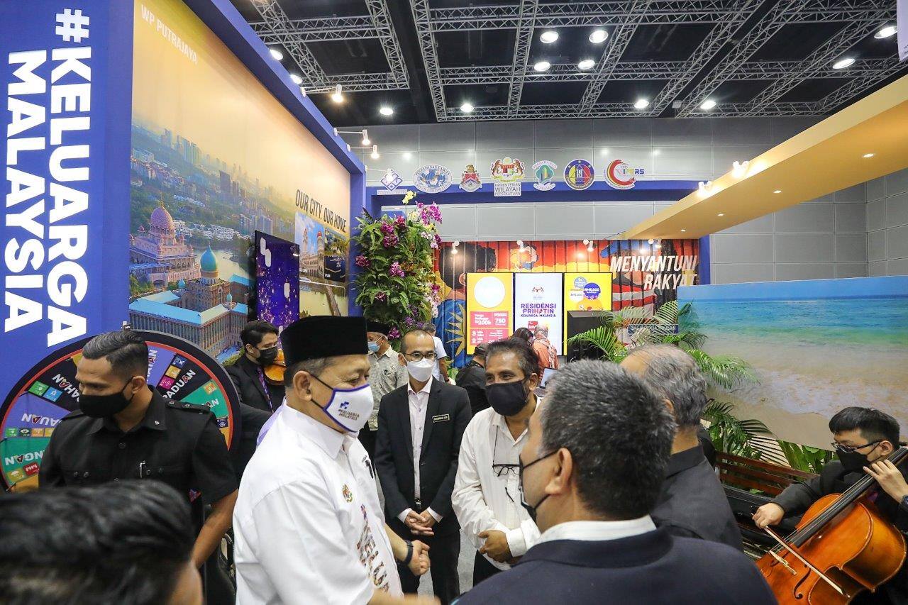 100 Hari Aspirasi Keluarga Malaysia