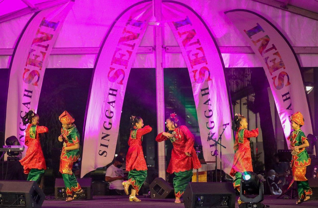 Program Singgah Seni Puisi Lestari Alam
